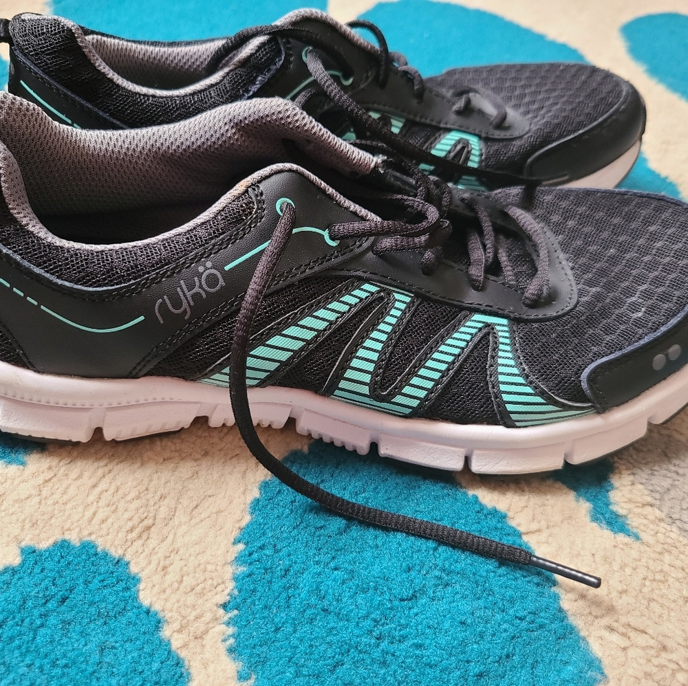 Ryka mens sneakers